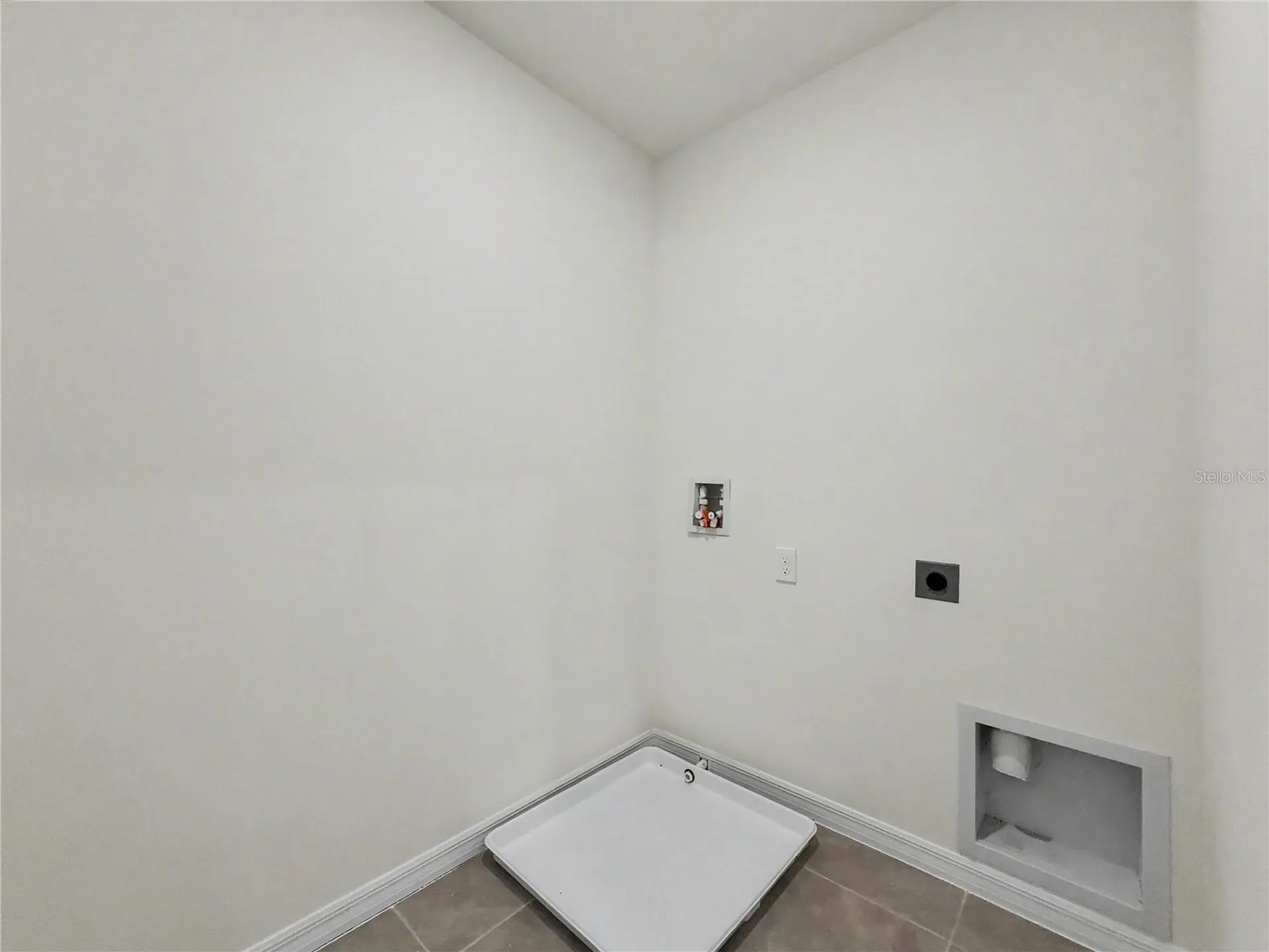 2085 Doe Run Drive Davenport FL 33837