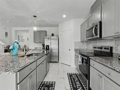 2085 Doe Run Drive Davenport FL 33837