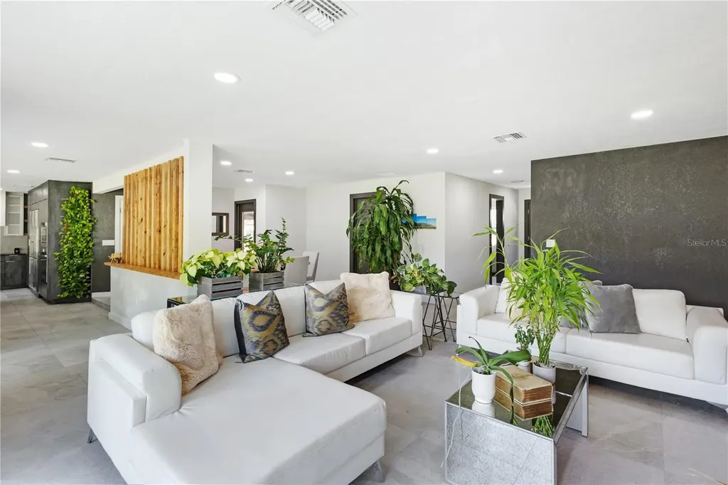 511 Lake Miriam Drive Lakeland FL 33813
