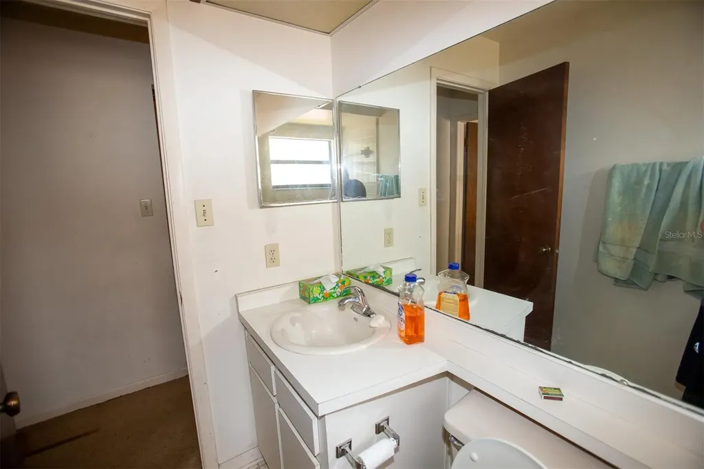1363 Corner Oaks Drive Brandon FL 33510