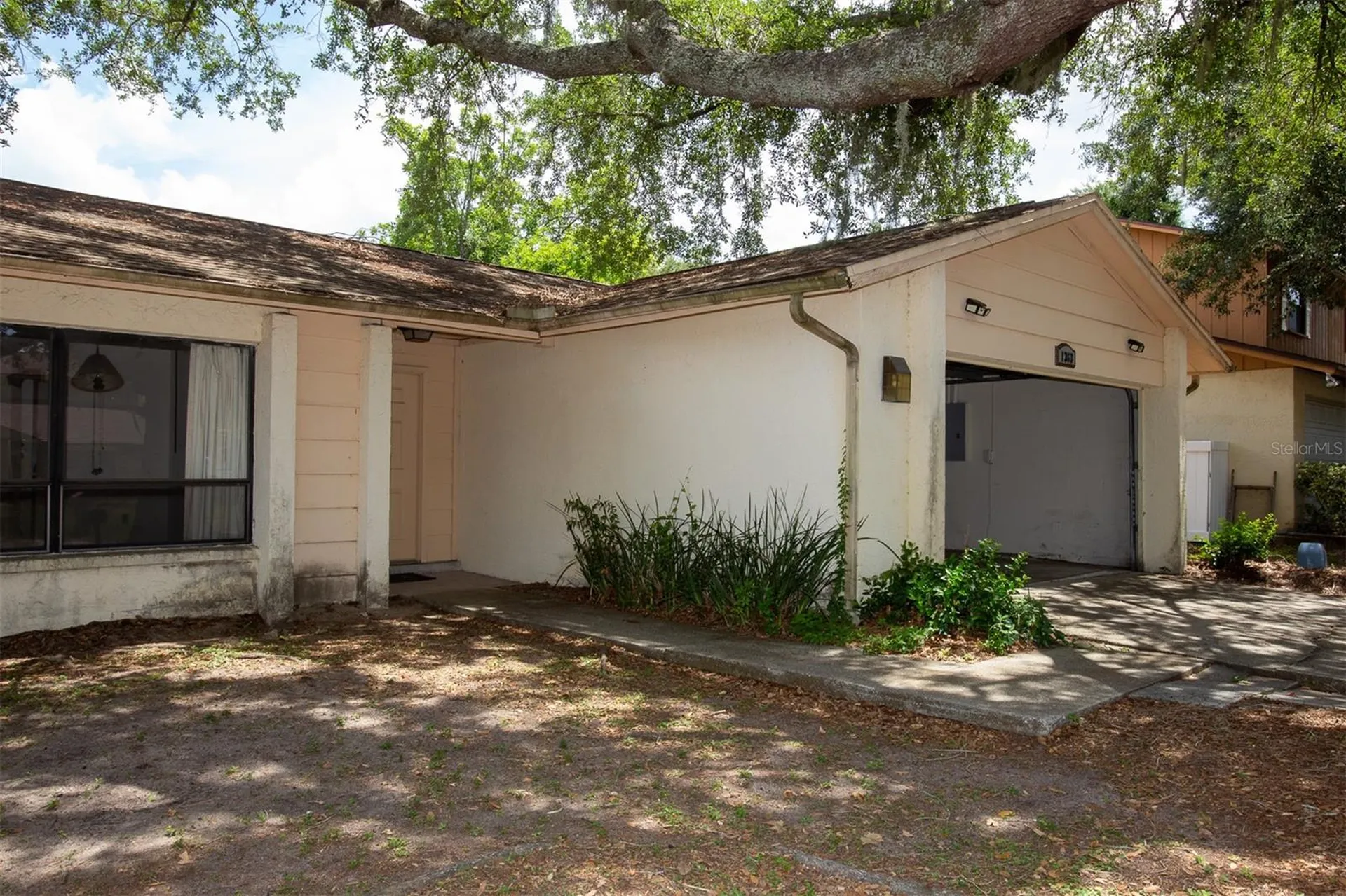 1363 Corner Oaks Drive Brandon FL 33510