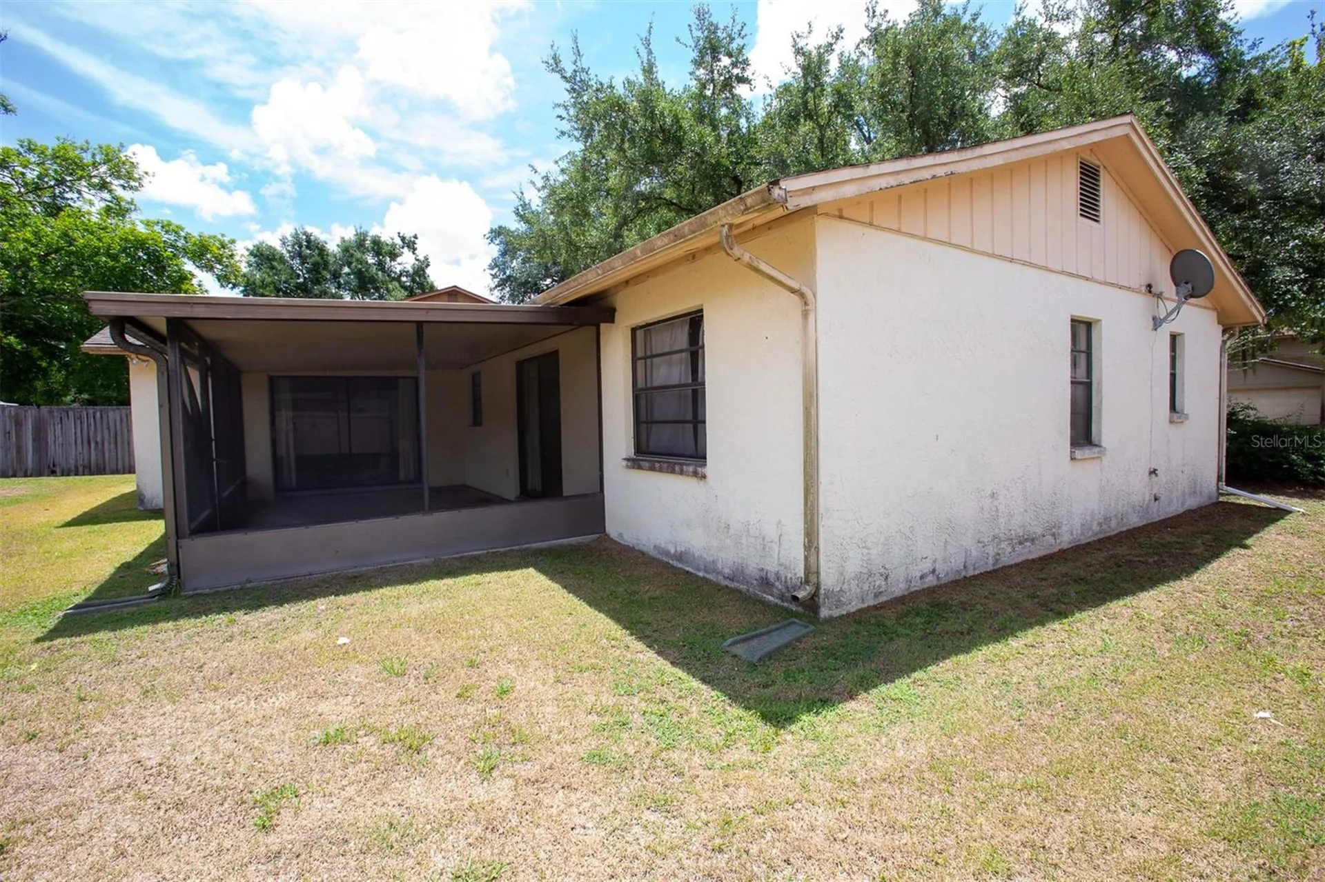 1363 Corner Oaks Drive Brandon FL 33510