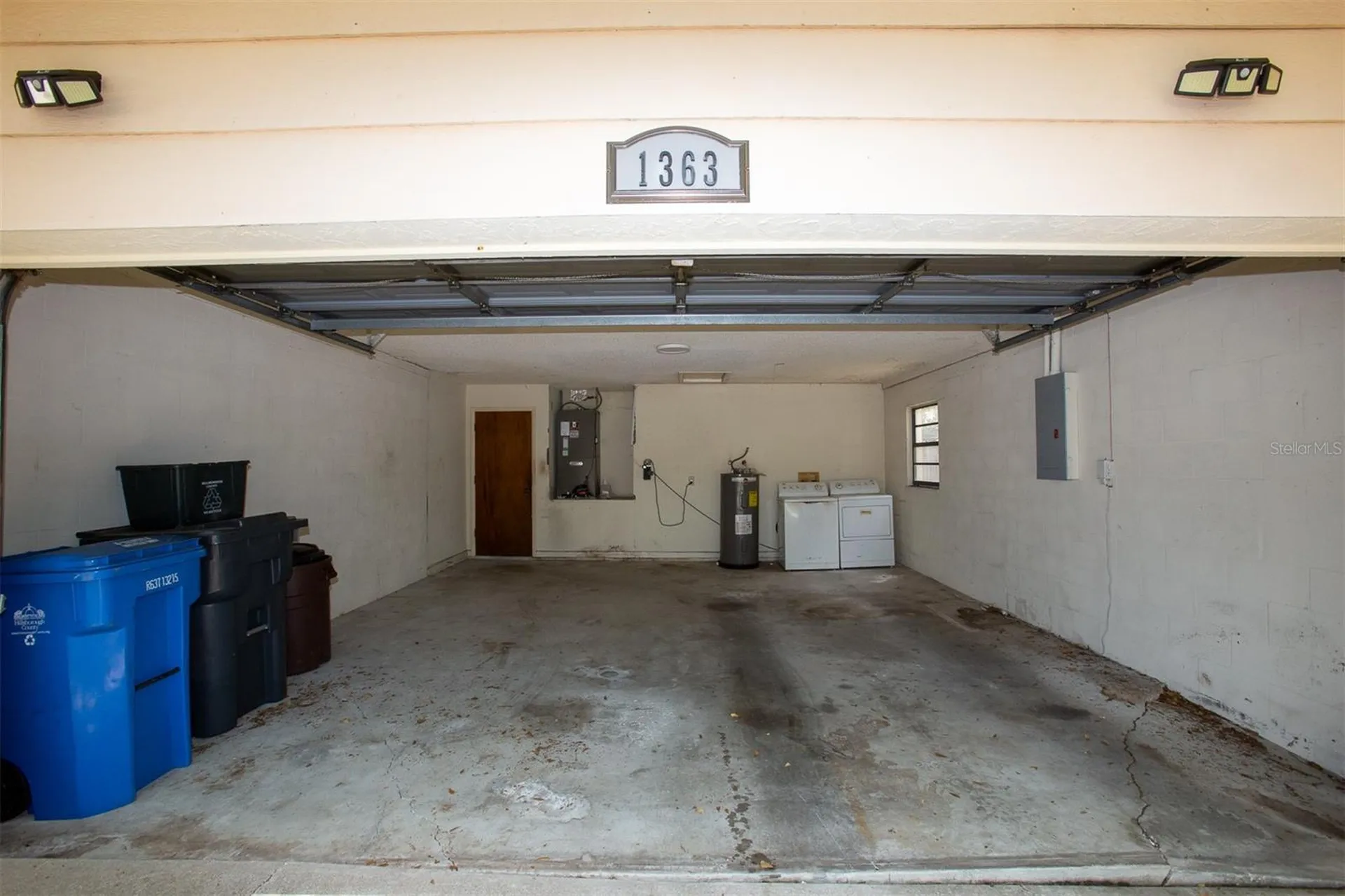 1363 Corner Oaks Drive Brandon FL 33510