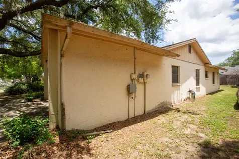 1363 Corner Oaks Drive Brandon FL 33510