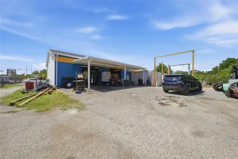17426 Us Highway 19 Hudson FL 34667