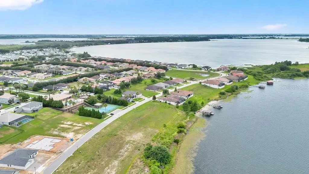 4265 Juliana Lake Drive Auburndale FL 33823