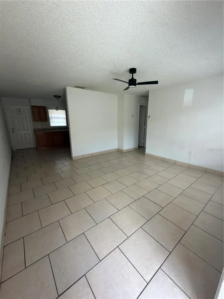 2463 Chestnut Woods Drive Lakeland FL 33815