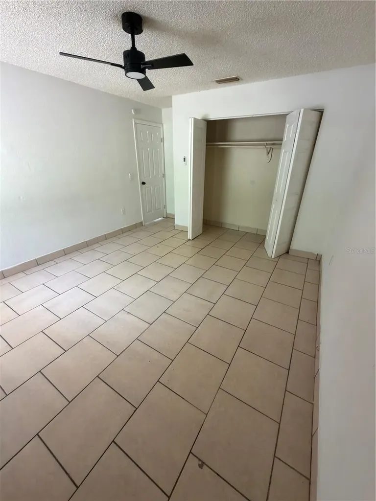 2463 Chestnut Woods Drive Lakeland FL 33815