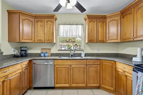 8622 Saint Patrick Lane Jacksonville FL 32216