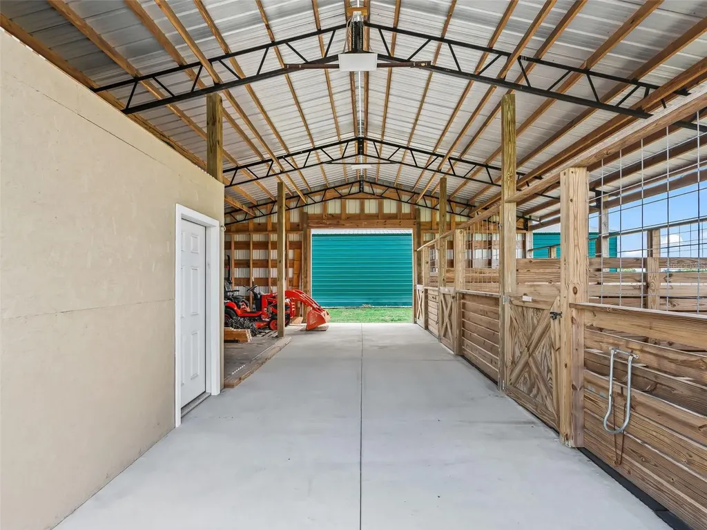 1771 SE 119th Avenue Morriston FL 32668