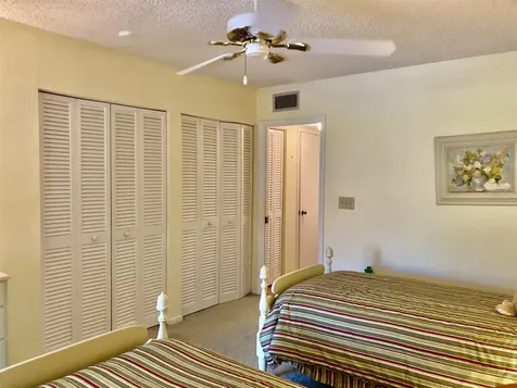 331 Barcelona Drive Bradenton FL 34210