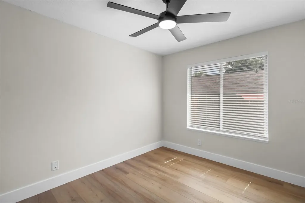 911 Valley View Circle Palm Harbor FL 34684