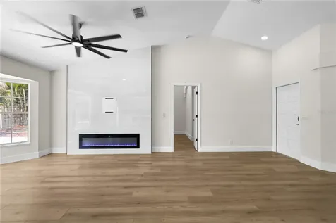 911 Valley View Circle Palm Harbor FL 34684