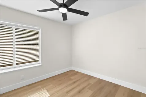 911 Valley View Circle Palm Harbor FL 34684