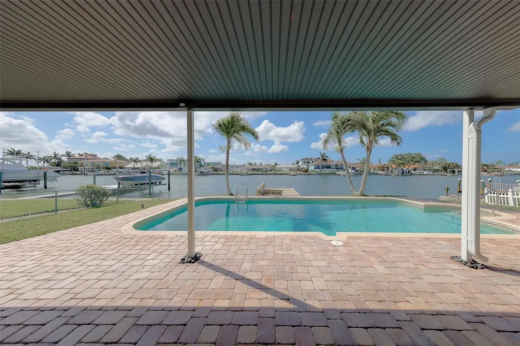 795 119th Avenue Treasure Island FL 33706