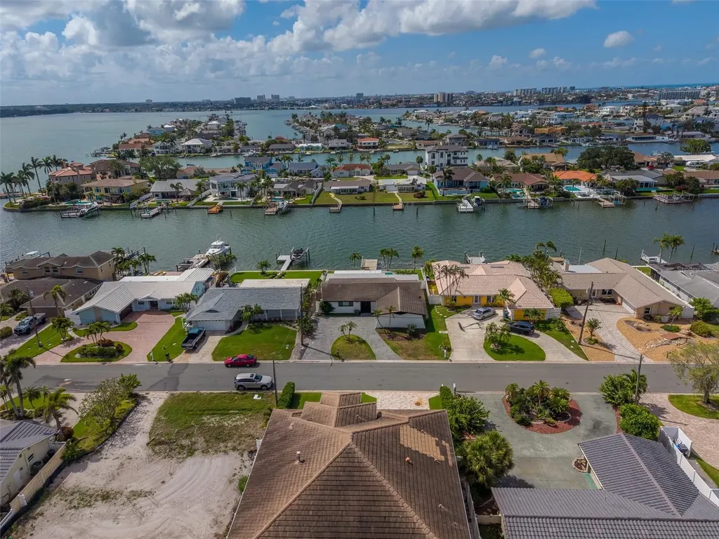 795 119th Avenue Treasure Island FL 33706