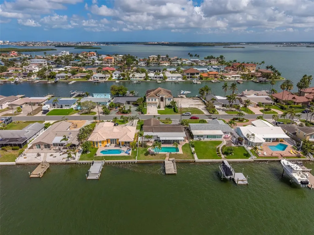 795 119th Avenue Treasure Island FL 33706
