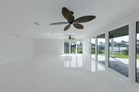 795 119th Avenue Treasure Island FL 33706
