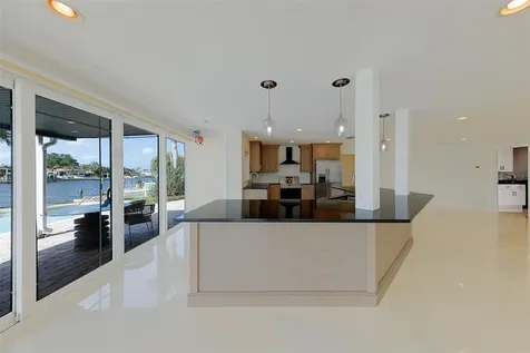 795 119th Avenue Treasure Island FL 33706