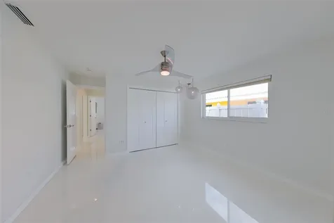 795 119th Avenue Treasure Island FL 33706