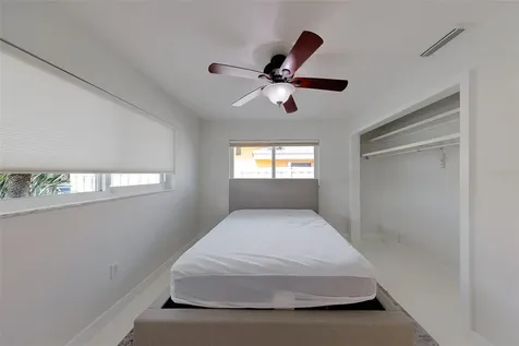 795 119th Avenue Treasure Island FL 33706