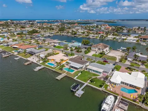 795 119th Avenue Treasure Island FL 33706