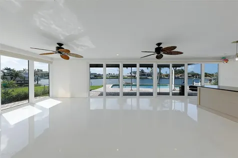 795 119th Avenue Treasure Island FL 33706