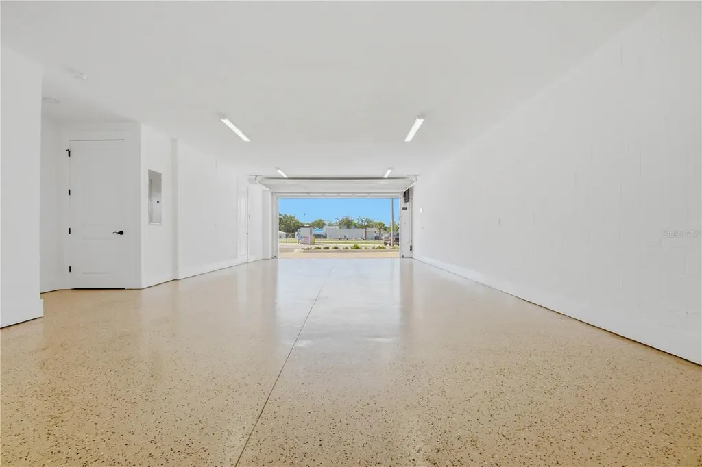1413 Bayshore Boulevard Dunedin FL 34698
