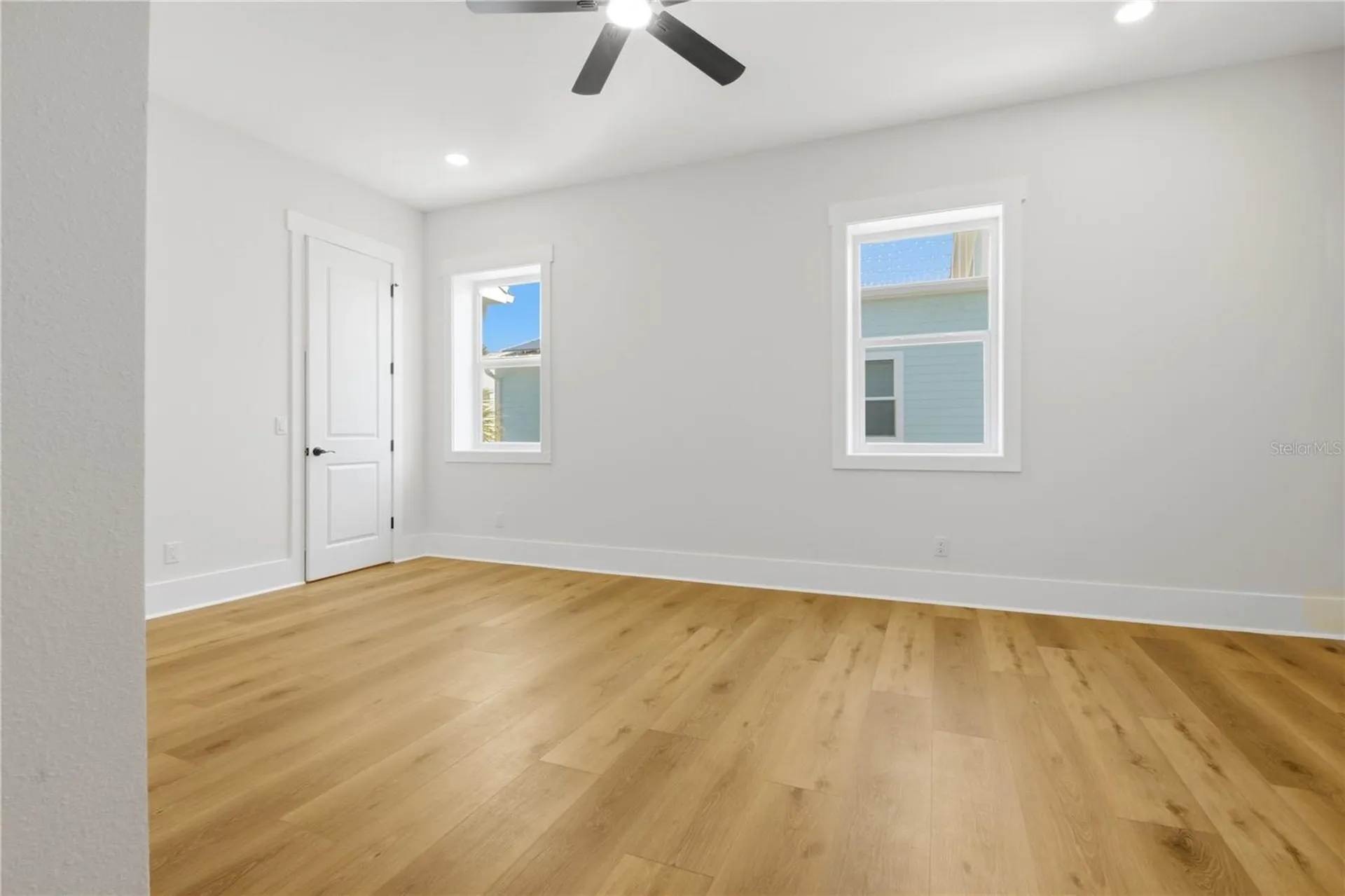 1413 Bayshore Boulevard Dunedin FL 34698
