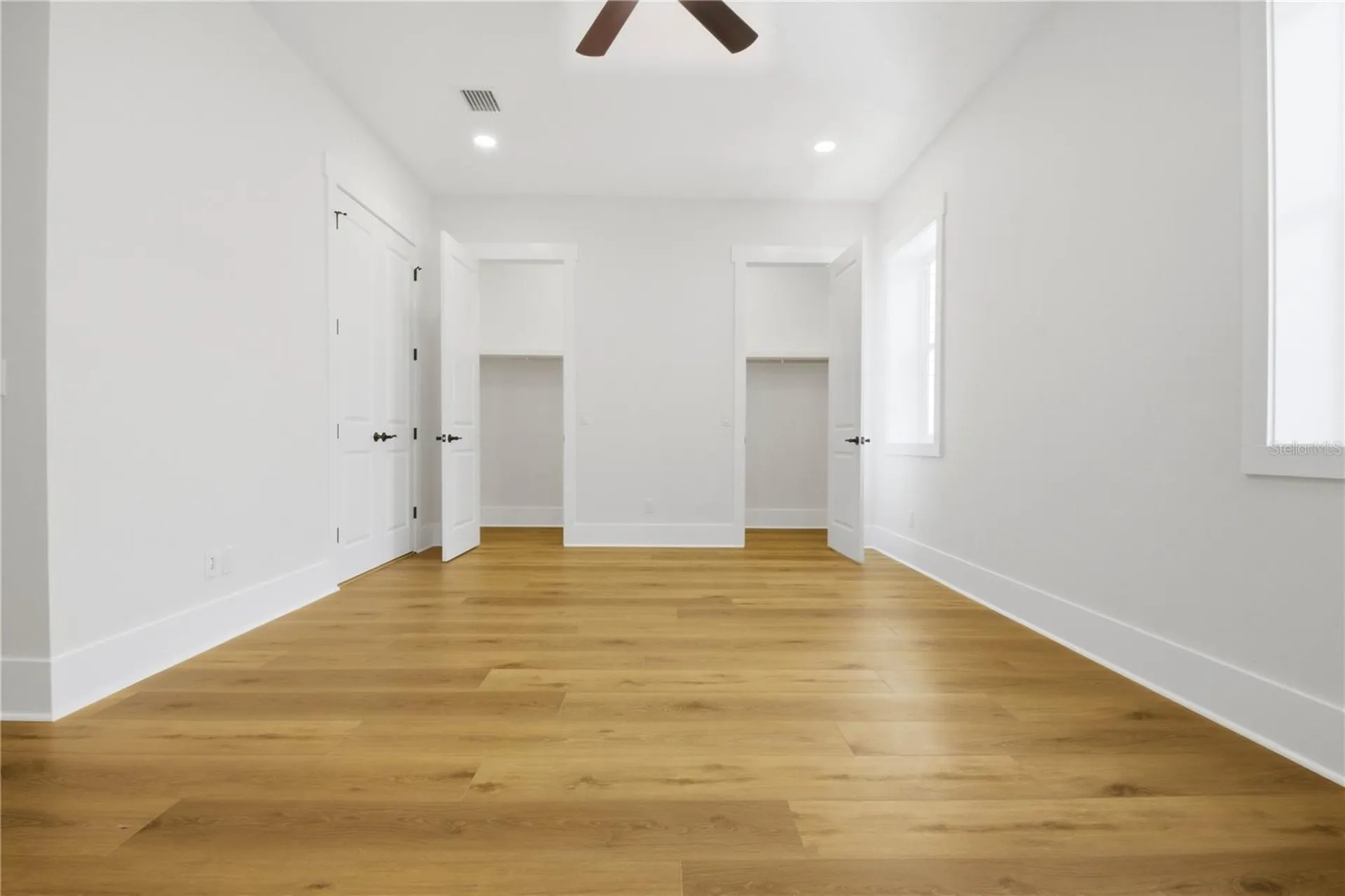 1413 Bayshore Boulevard Dunedin FL 34698