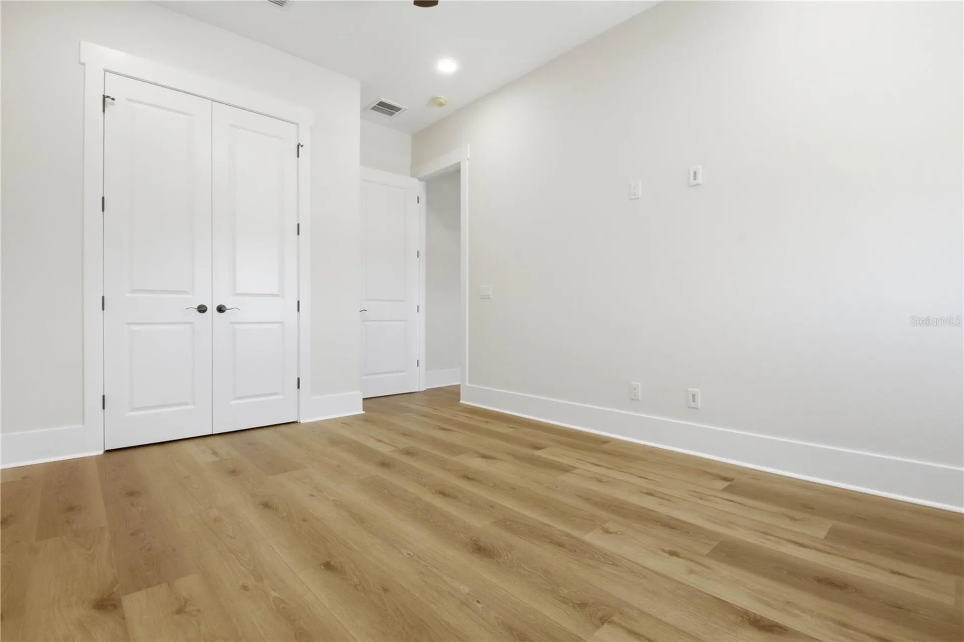 1413 Bayshore Boulevard Dunedin FL 34698