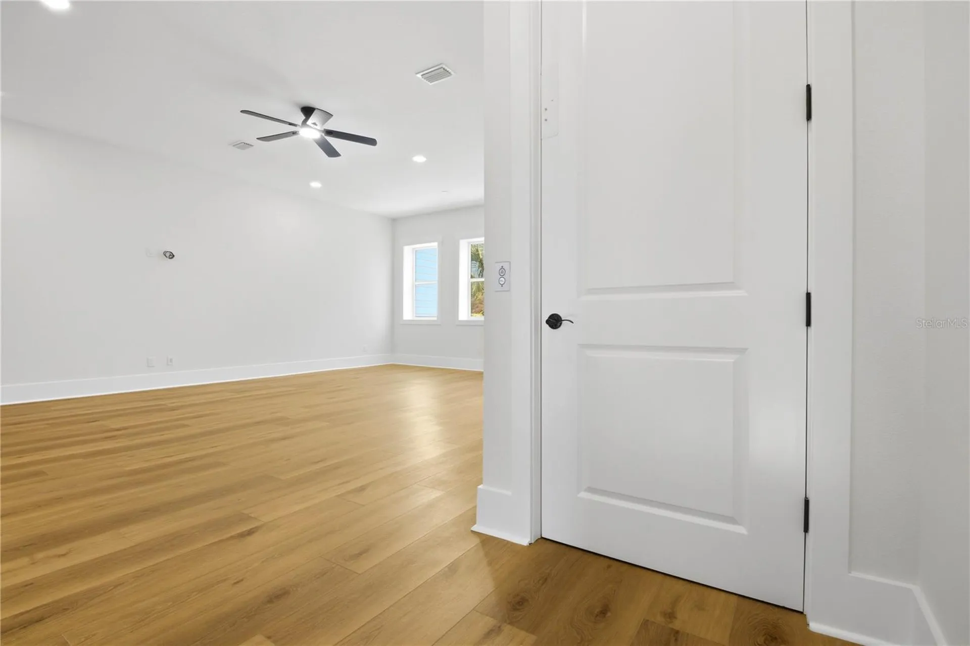 1413 Bayshore Boulevard Dunedin FL 34698