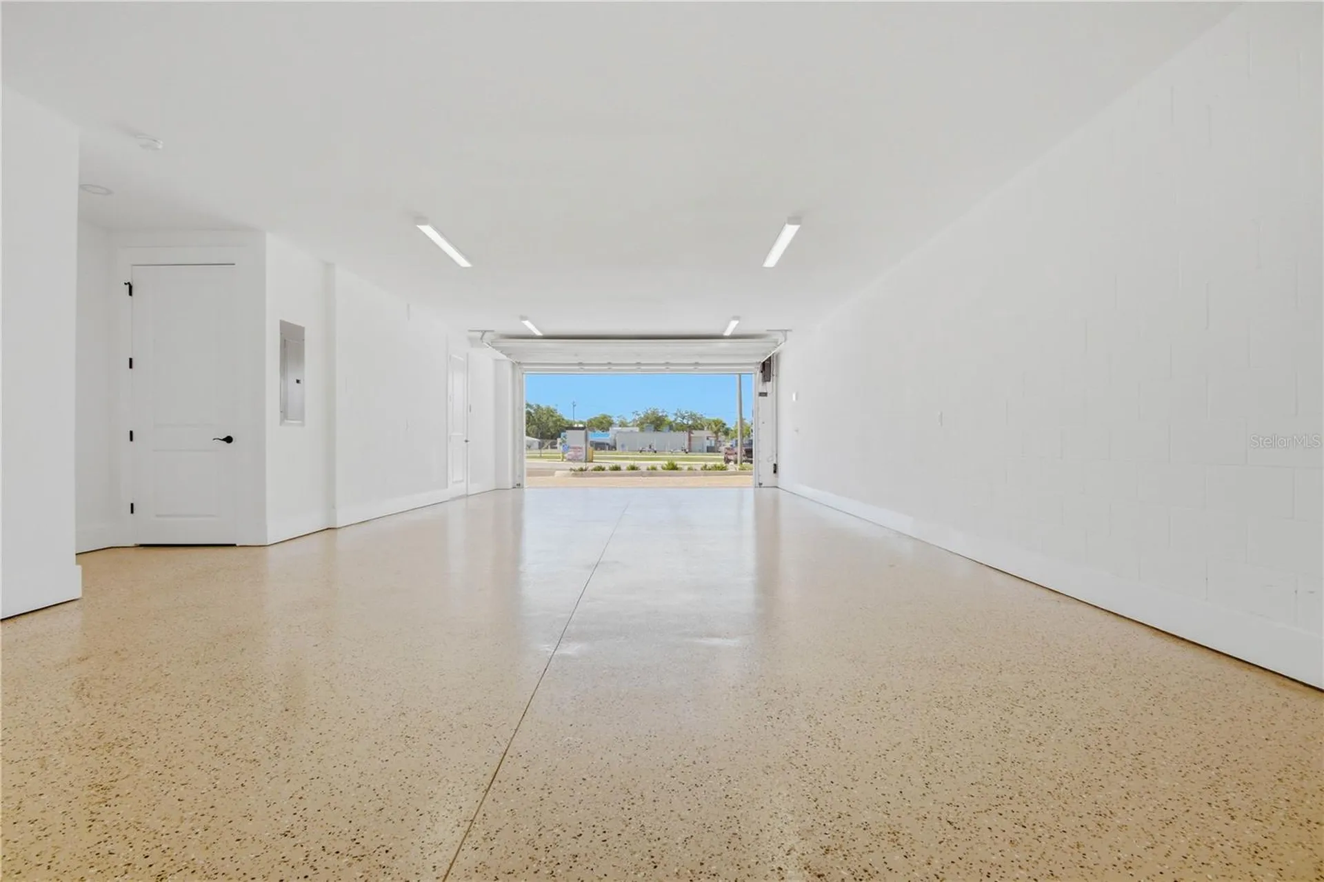 1413 Bayshore Boulevard Dunedin FL 34698
