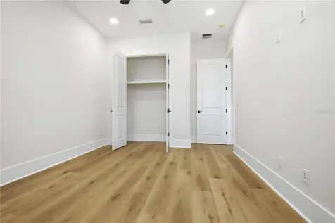 1413 Bayshore Boulevard Dunedin FL 34698