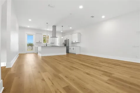 1413 Bayshore Boulevard Dunedin FL 34698