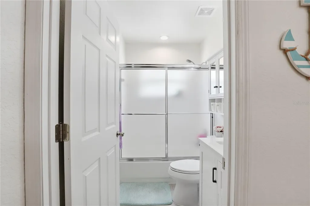6594 Fairway Gardens Drive Bradenton FL 34203