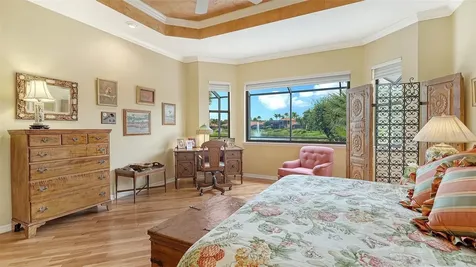 5157 Cote Du Rhone Way Sarasota FL 34238