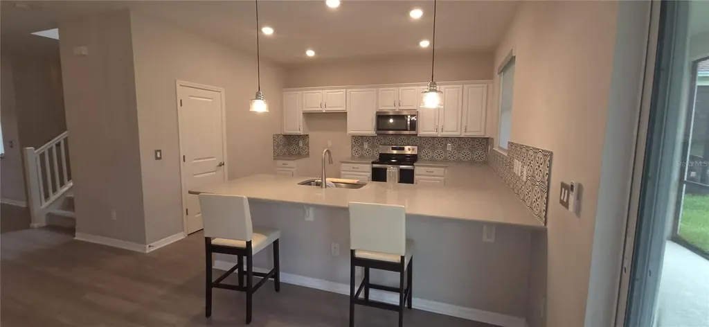 8019 Artisan Circle Seminole FL 33777
