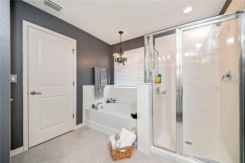 8019 Artisan Circle Seminole FL 33777