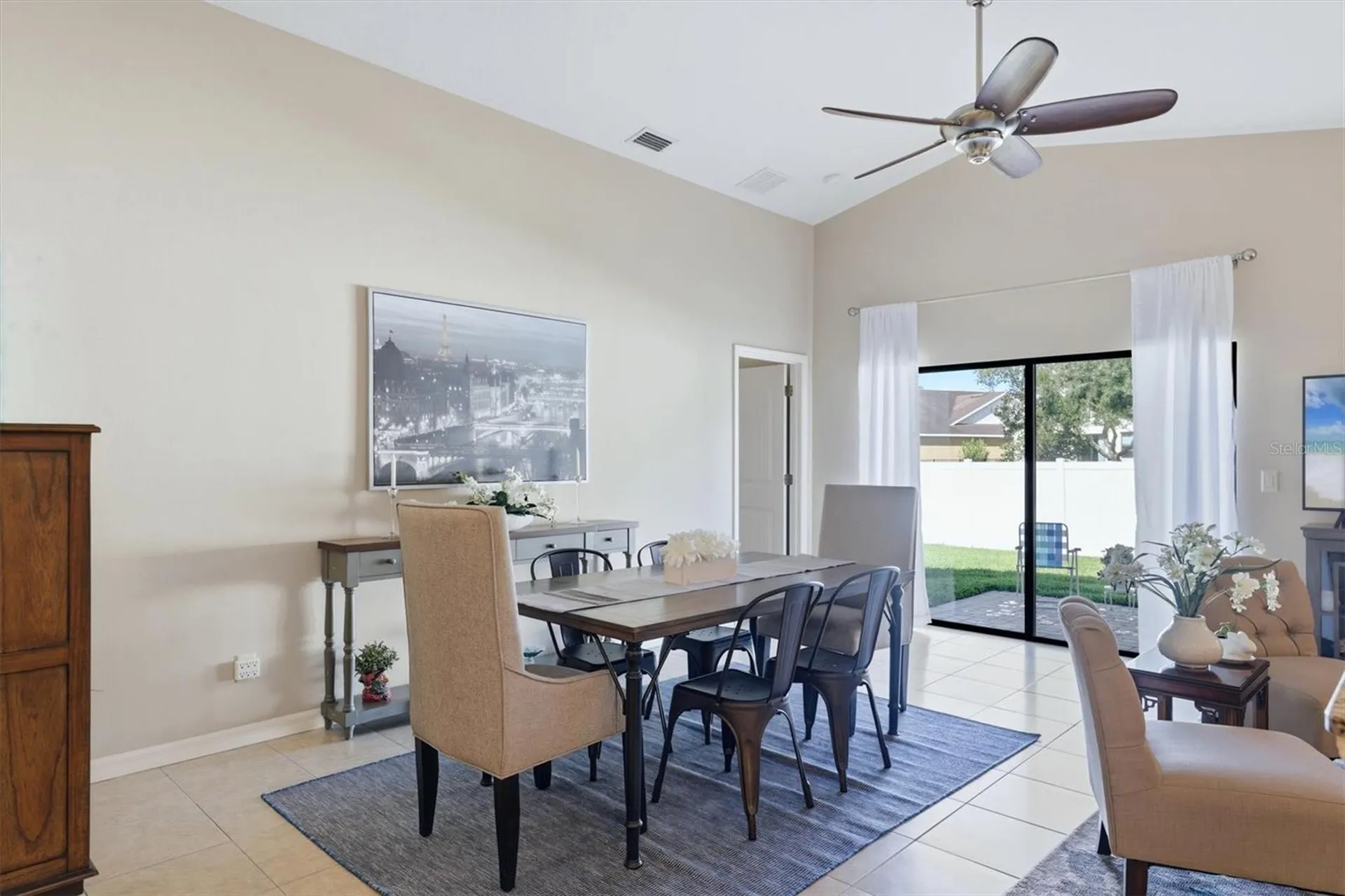 7106 35th Street E Sarasota FL 34243