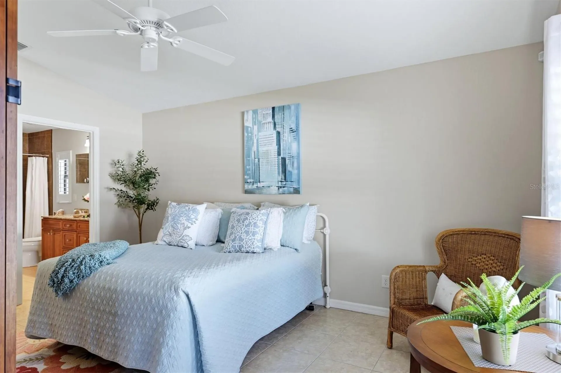 7106 35th Street E Sarasota FL 34243