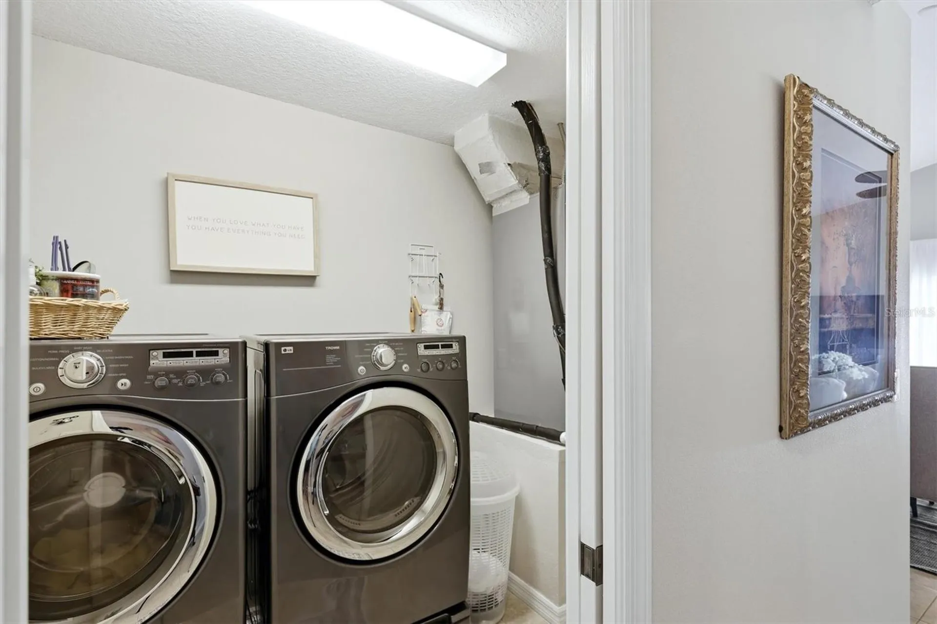 7106 35th Street E Sarasota FL 34243