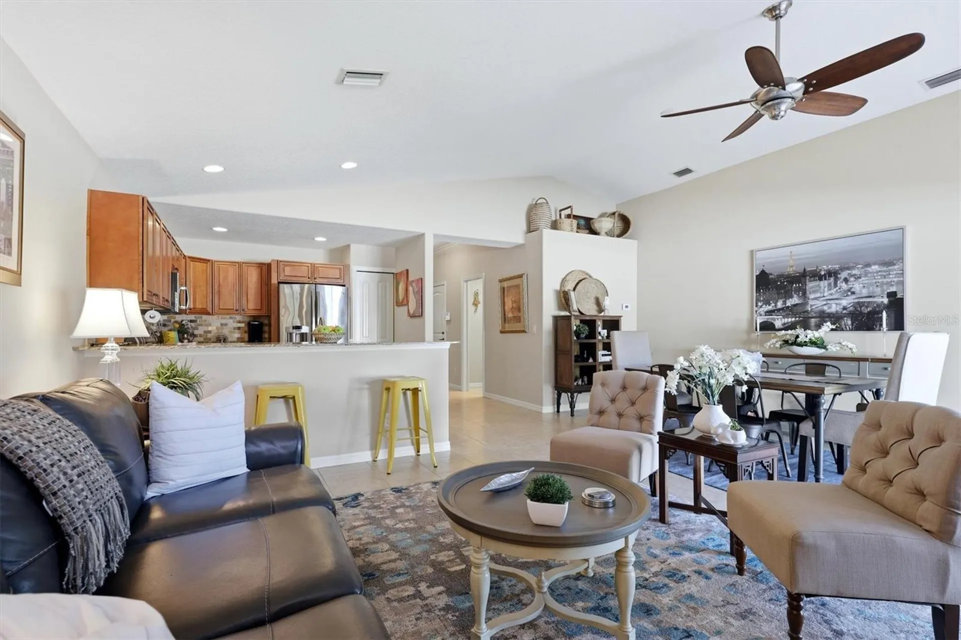 7106 35th Street E Sarasota FL 34243