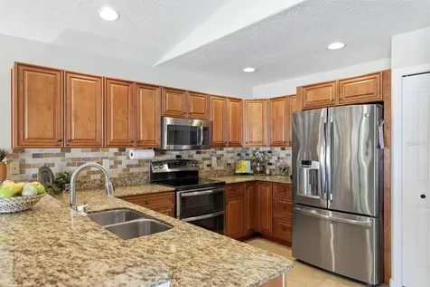 7106 35th Street E Sarasota FL 34243