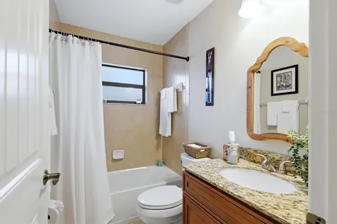 7106 35th Street E Sarasota FL 34243