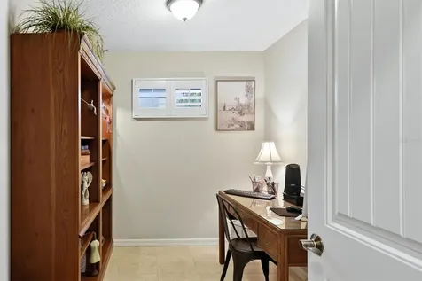 7106 35th Street E Sarasota FL 34243