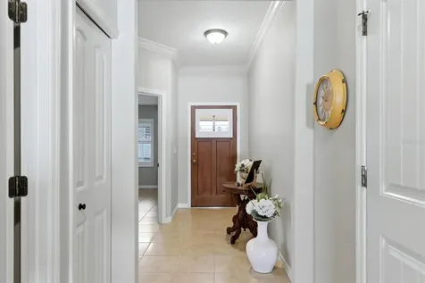 7106 35th Street E Sarasota FL 34243