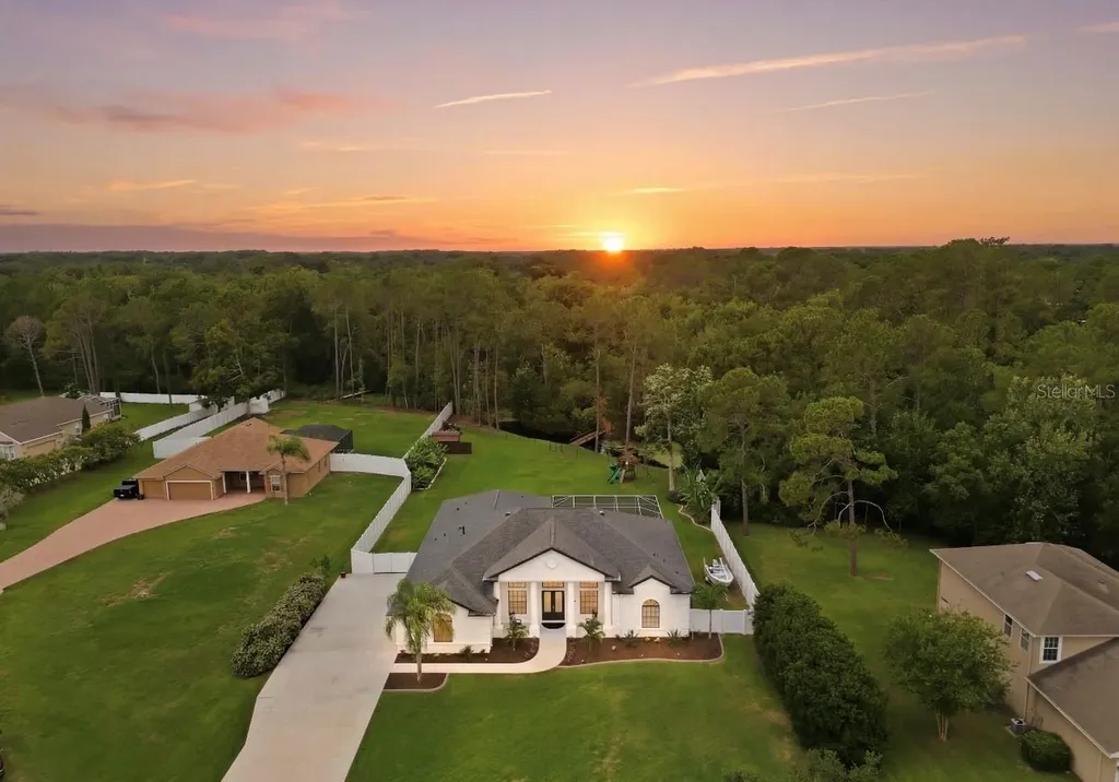 6213 Bridleford Drive Wesley Chapel FL 33545