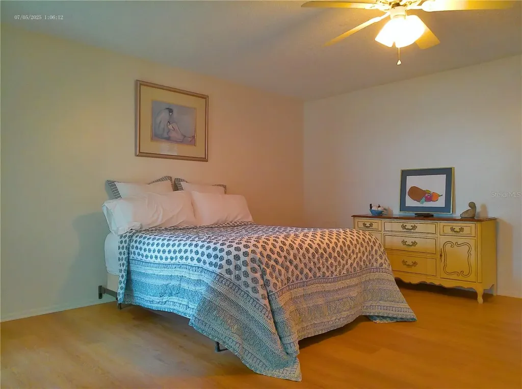 2361 Ecuadorian Way Clearwater FL 33763