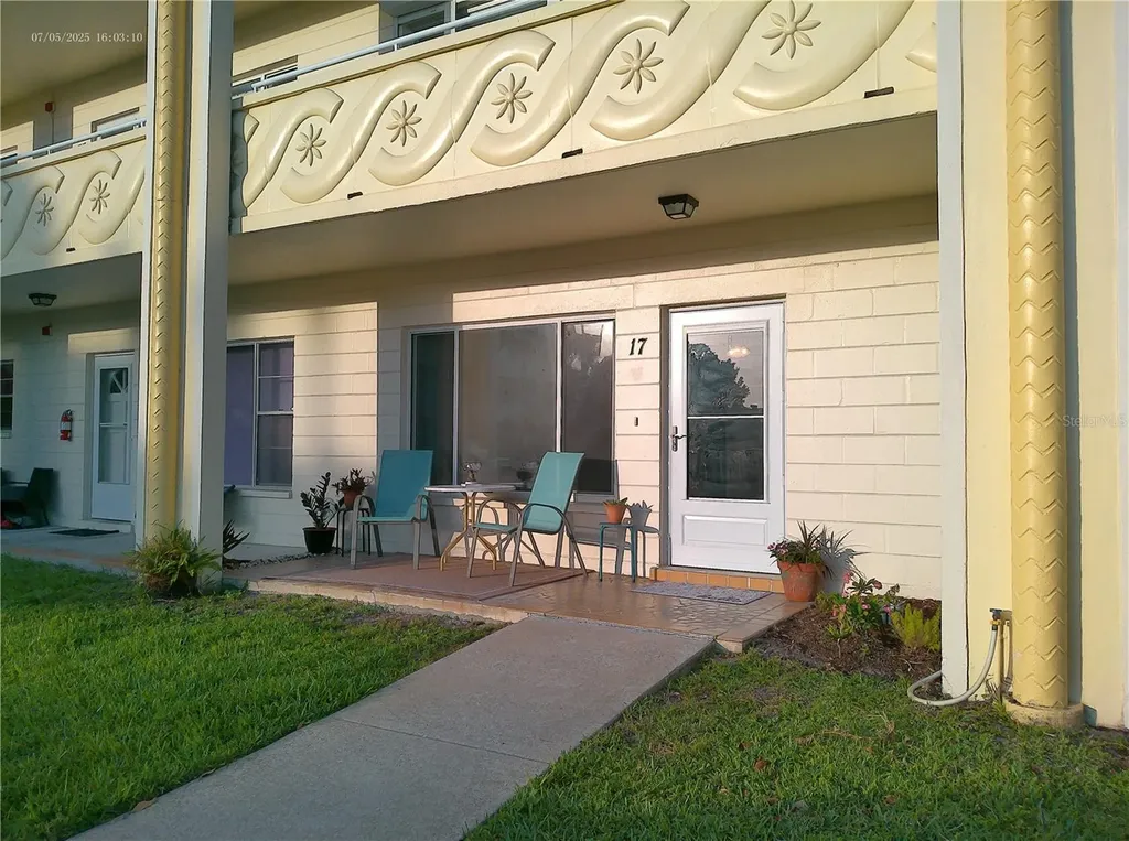 2361 Ecuadorian Way Clearwater FL 33763